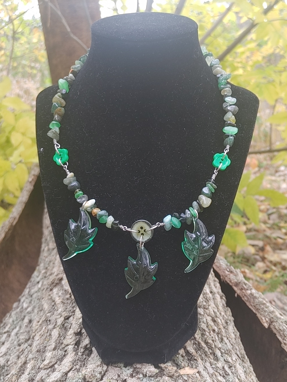 Green Leaf Charm Beaded Necklace by